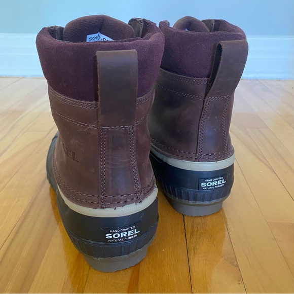 Sorel waterproof boots - Picture 5 of 5